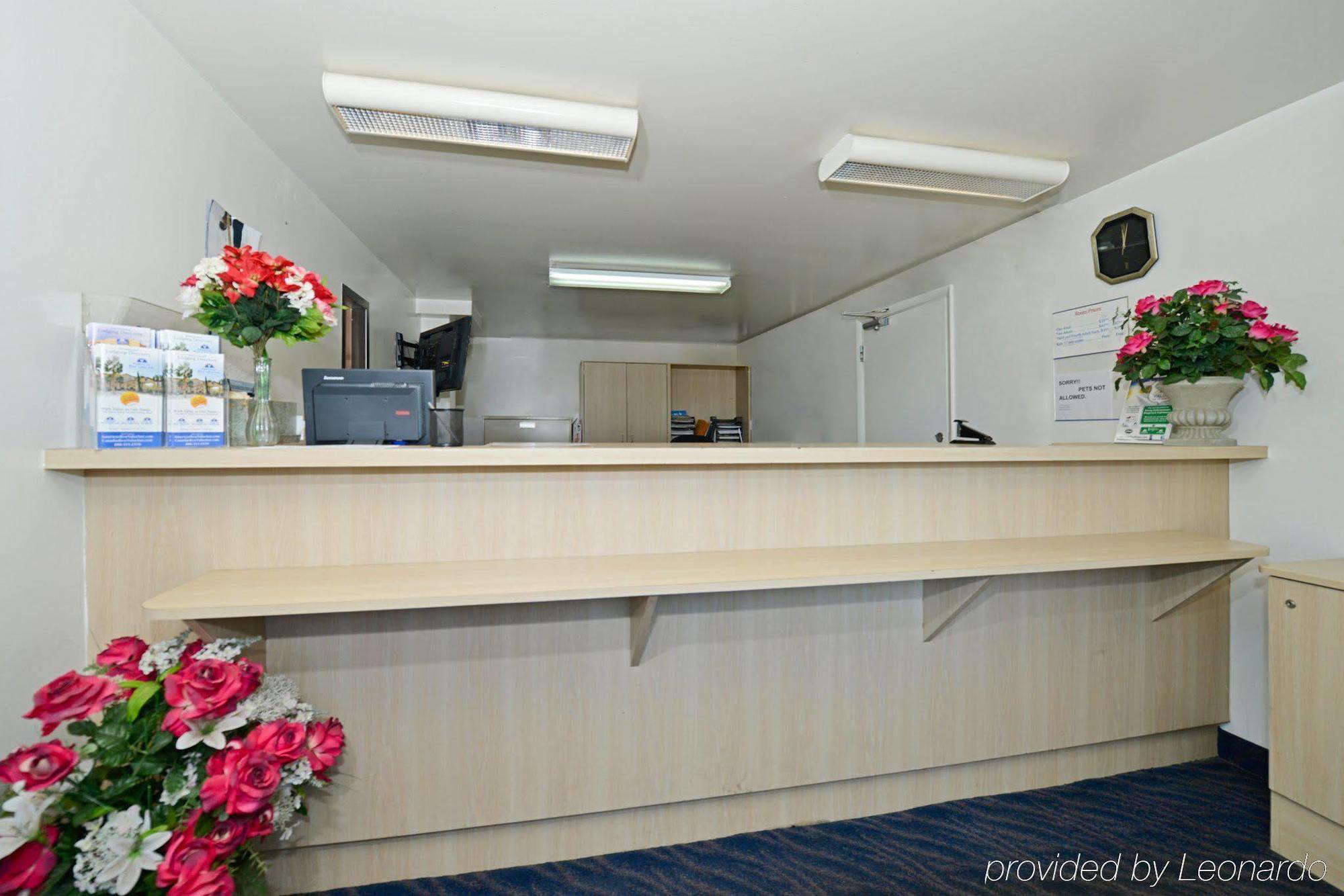 Americas Best Value Inn Battle Creek Esterno foto